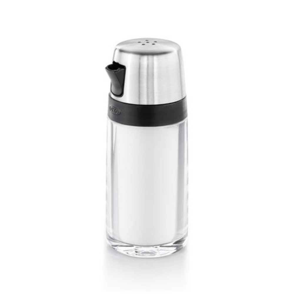 SIMPLE SALT SHAKER/POURER